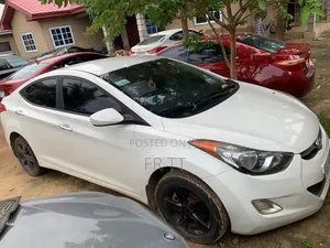 Hyundai Elantra 2013 White