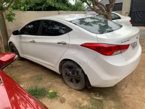 Hyundai Elantra 2013 White