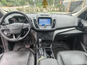 Ford Escape Titanium 4x4 2018 Black