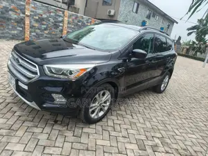 Ford Escape Titanium 4x4 2018 Black