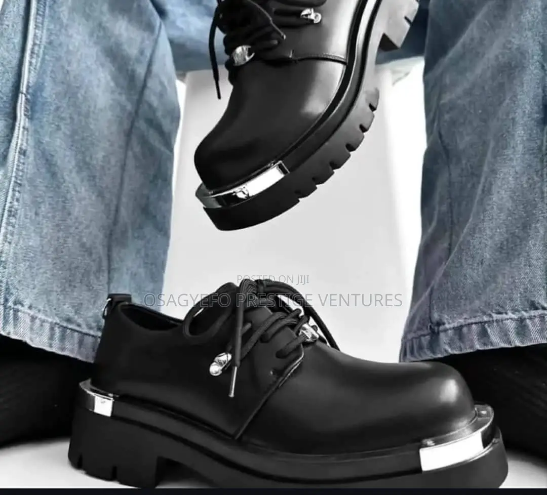 High-Gloss Patent Leather Finish Oxfords Shoes
