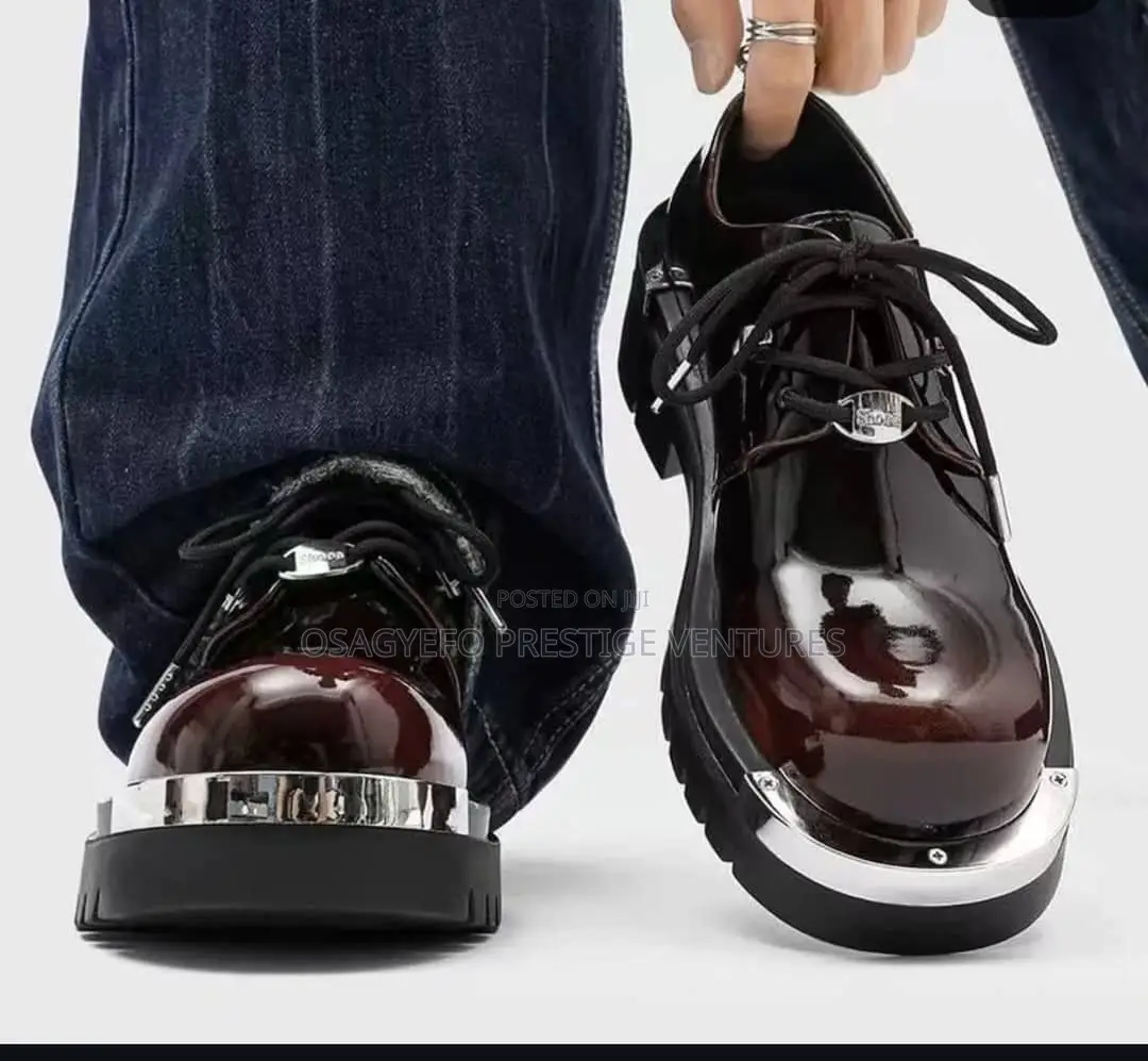 High-Gloss Patent Leather Finish Oxfords Shoes
