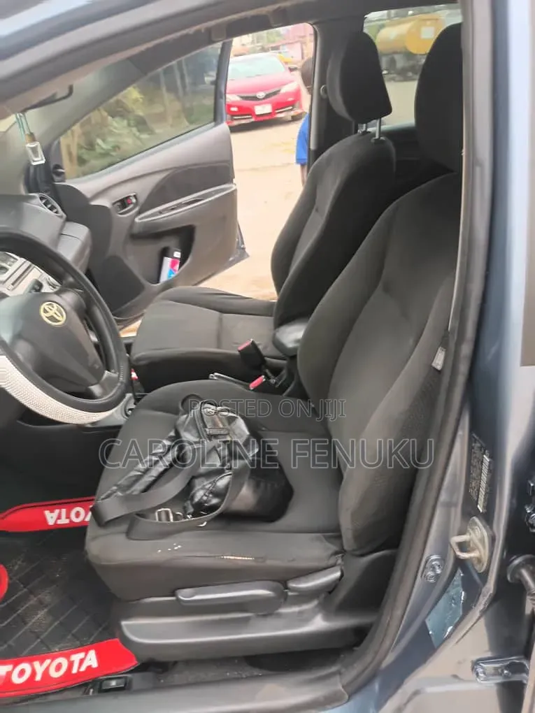Toyota Yaris 2008 Blue
