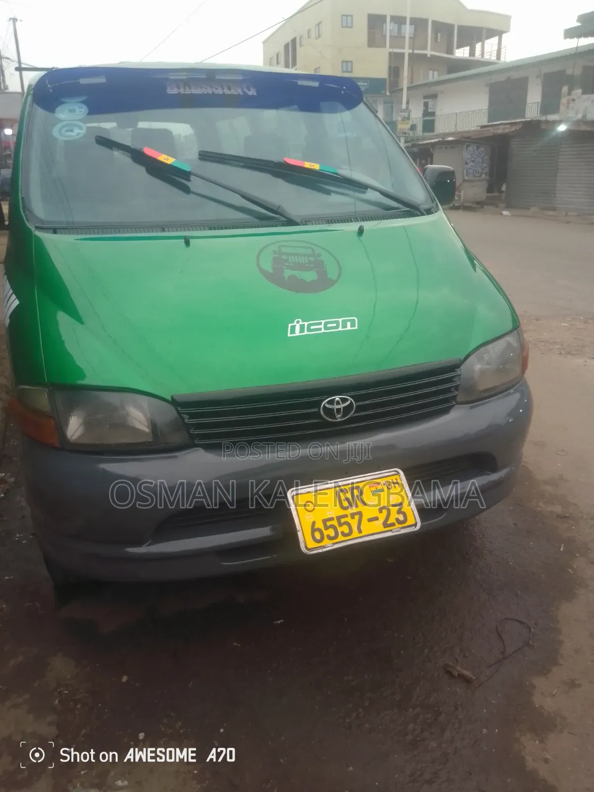Toyota HiAce 2001 Green