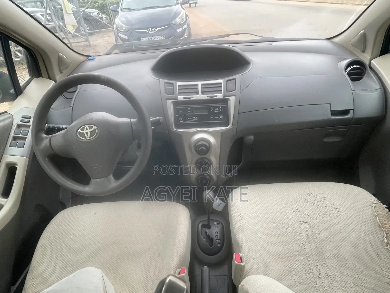 Toyota Vitz 1.3 AWD 3dr 2010 Black