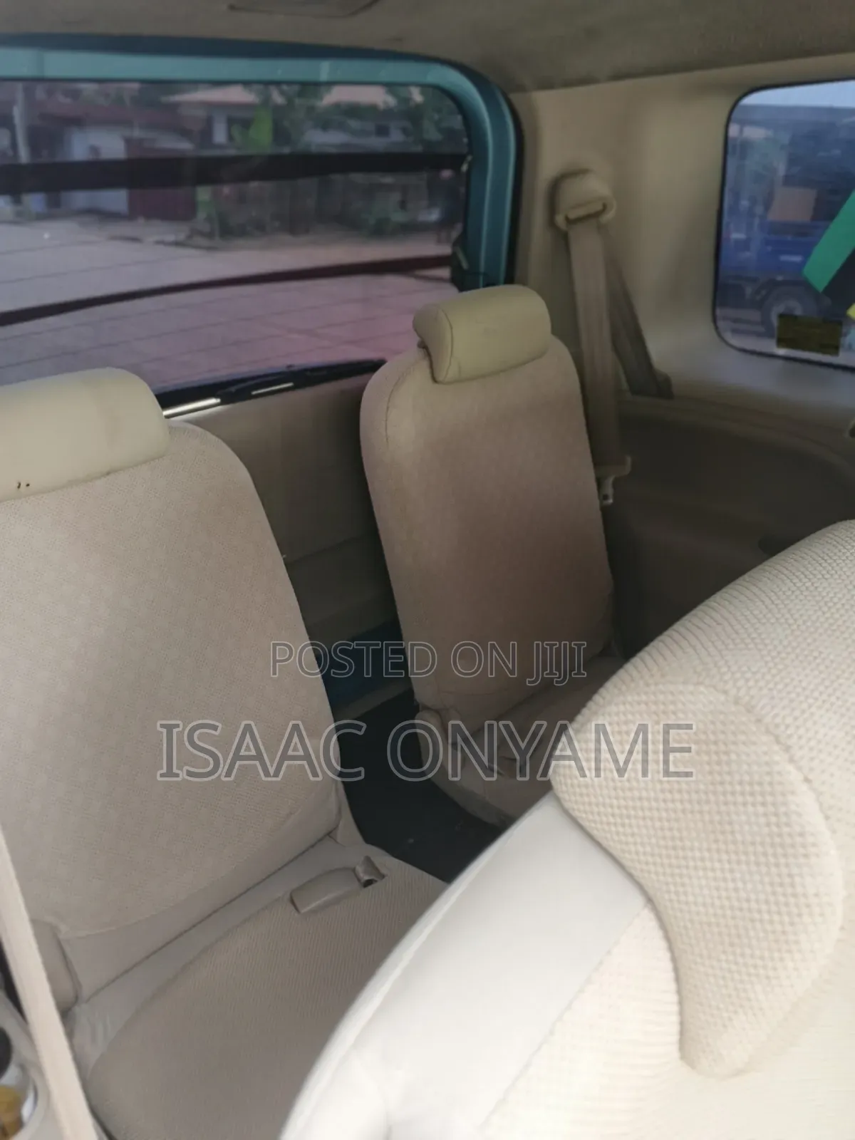 Toyota Sienta 2013 Blue