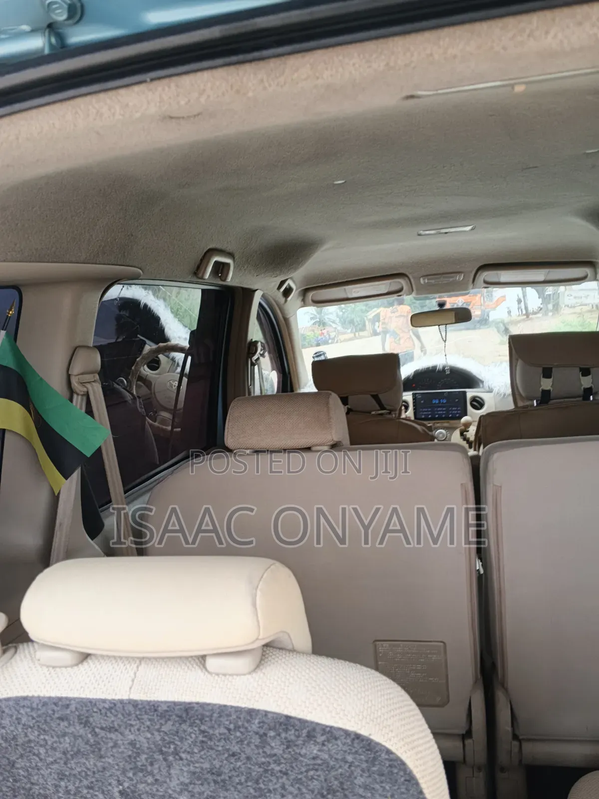 Toyota Sienta 2013 Blue