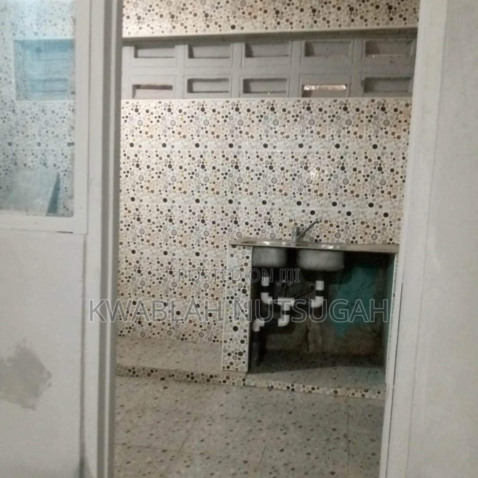 1bdrm House in Cold Store for rent