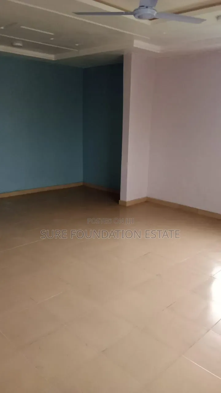 2bdrm Apartment in Dansoman for rent