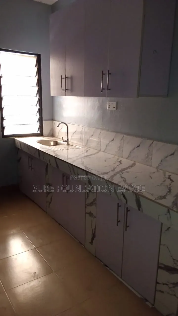 2bdrm Apartment in Dansoman for rent