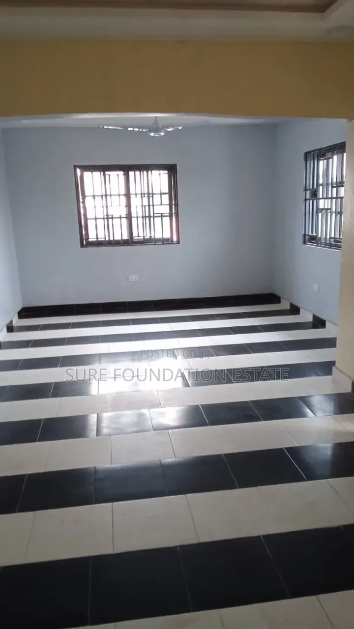 2bdrm Apartment in Dansoman for rent
