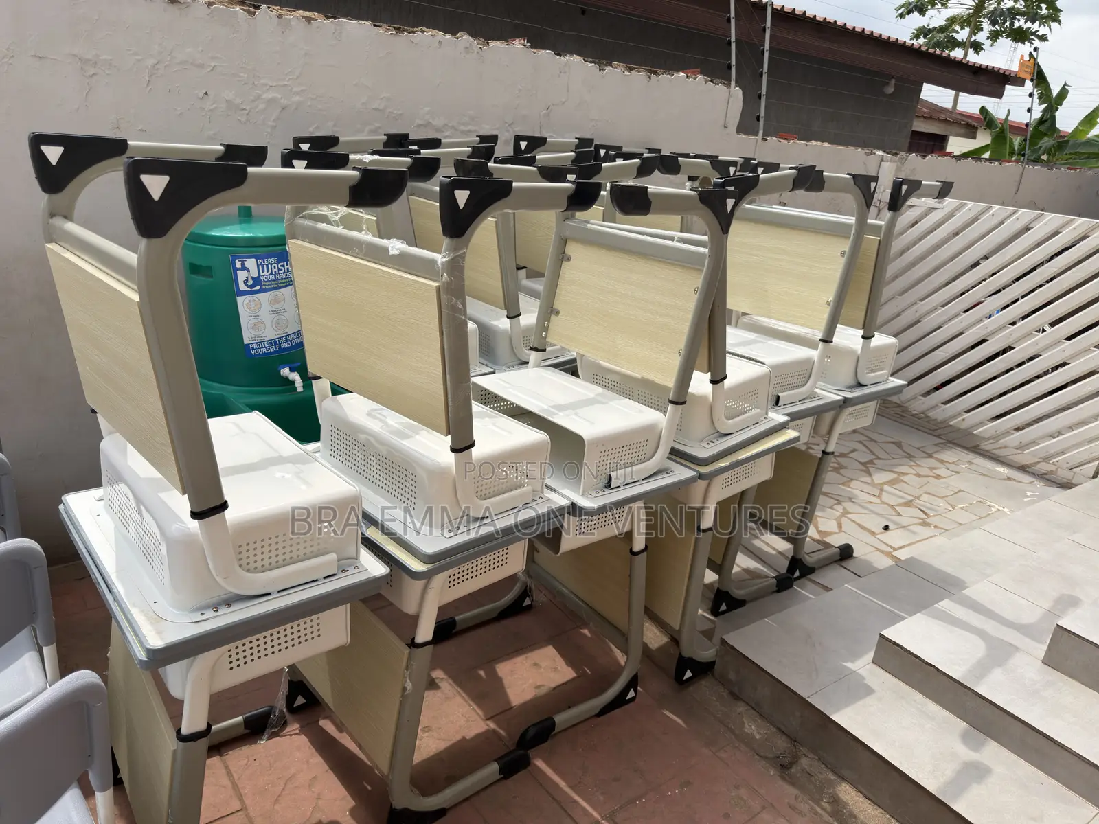 Adjustable Students Table and Chair