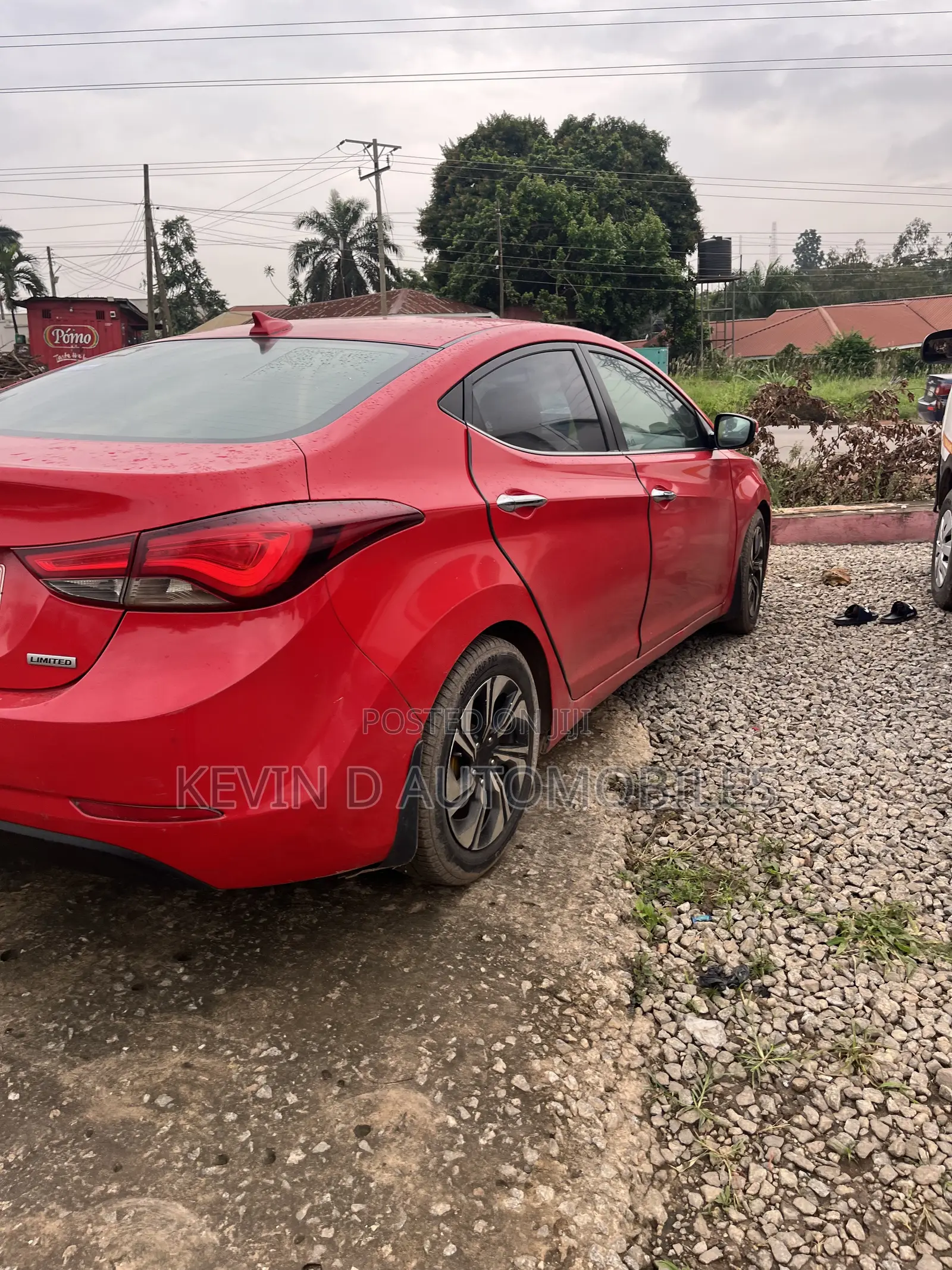 Hyundai Elantra Limited 4dr Sedan (1.8L 4cyl 6A) 2014 Red