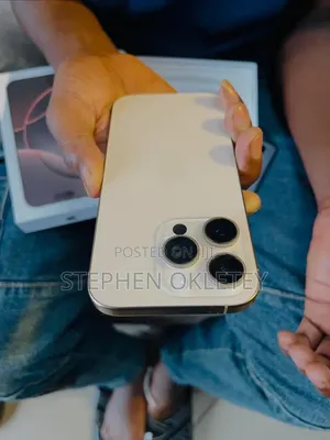 Apple iPhone 16 Pro Max 256 GB Gold