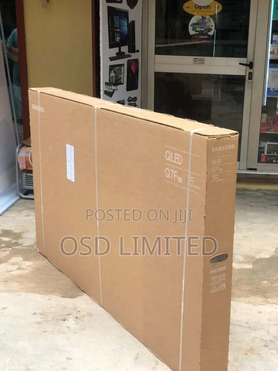 Power Your Entertainment With Samsung 75" QLED Smart TV