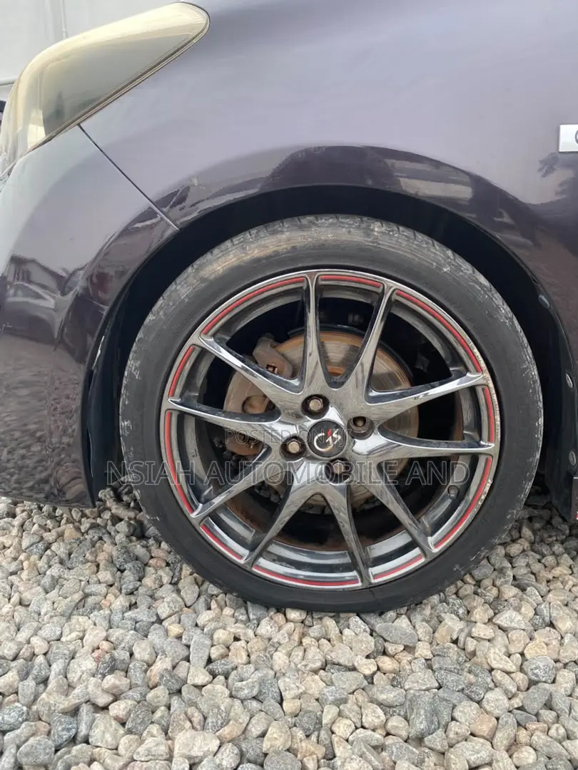 Toyota Vitz 2013 Purple