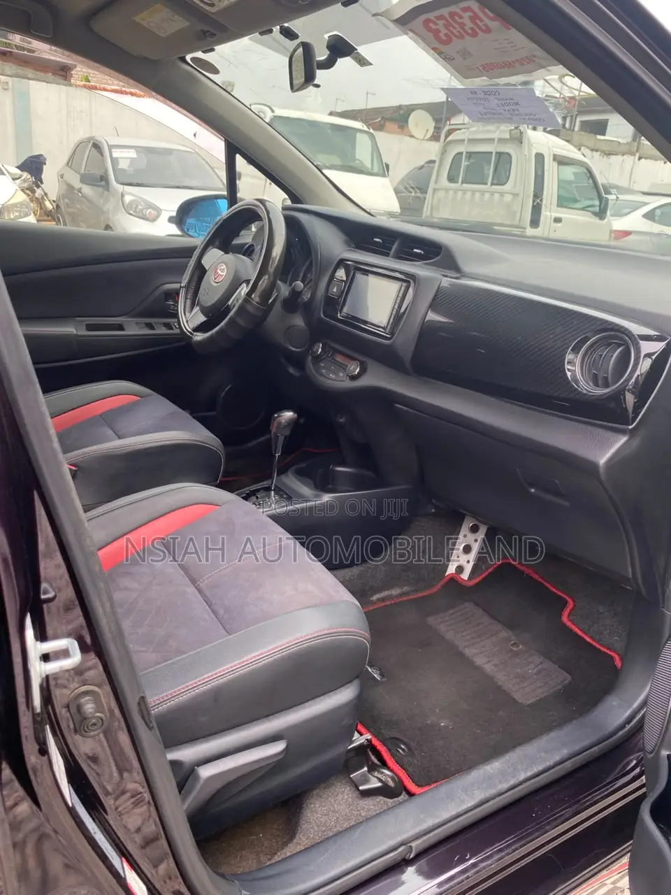 Toyota Vitz 2013 Purple