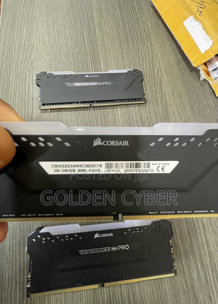 Corsair Vengeance RGB Pro 32gb (4x8gb) Ddr4 3600mhz Ram