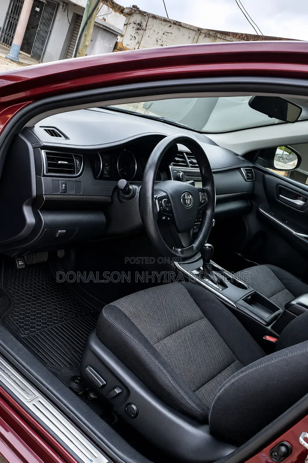Toyota Corolla 2015 Red