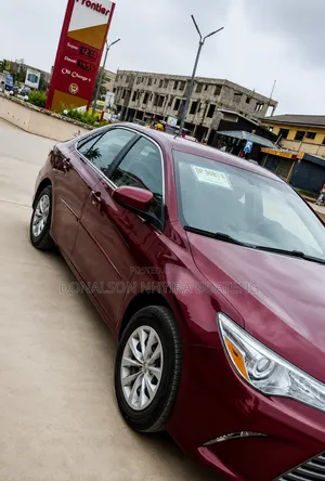 Toyota Corolla 2015 Red