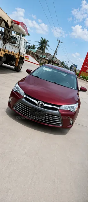 Toyota Corolla 2015 Red