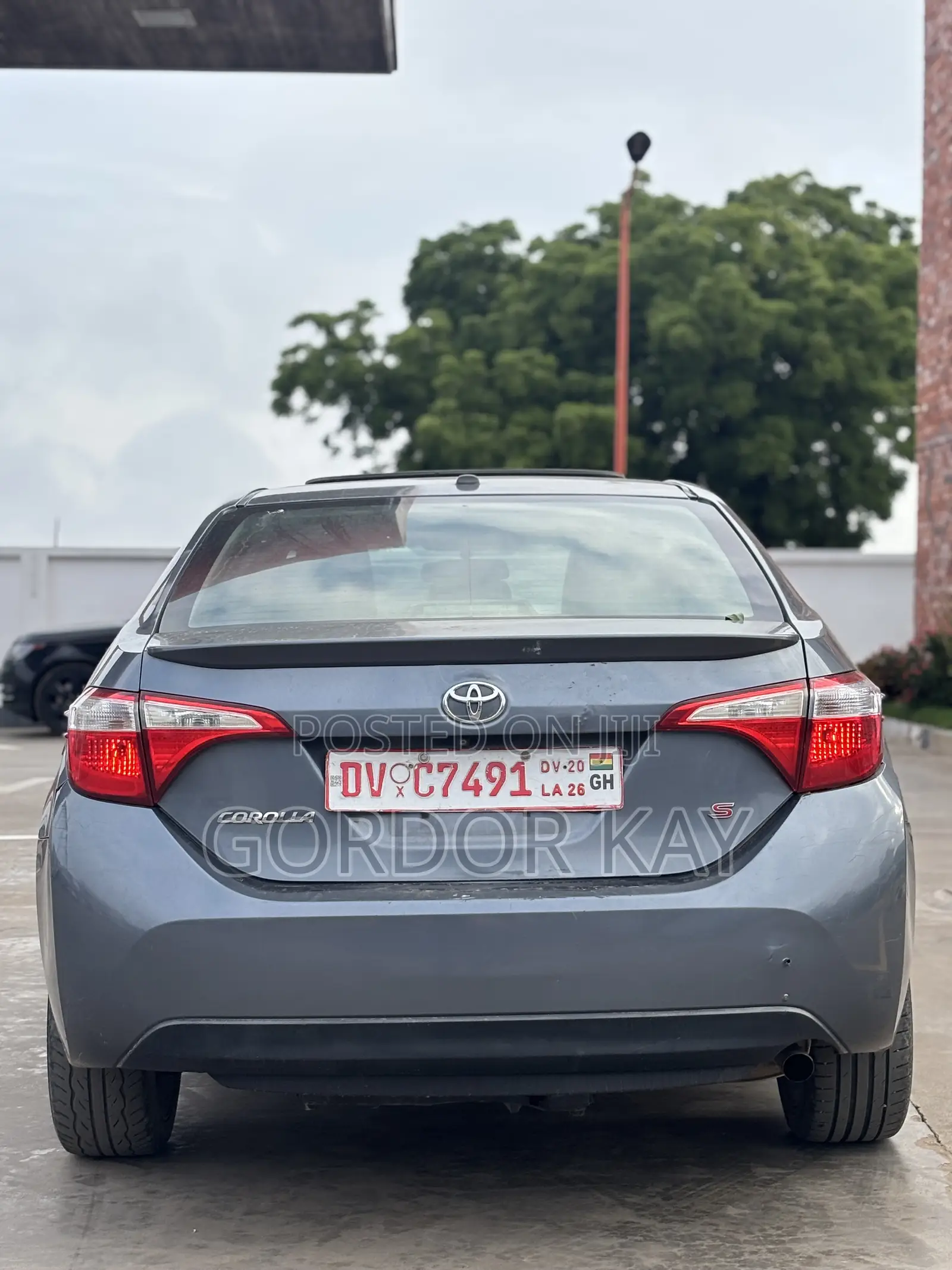 Toyota Corolla 2016 Gray