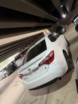 Toyota Corolla 2016 White