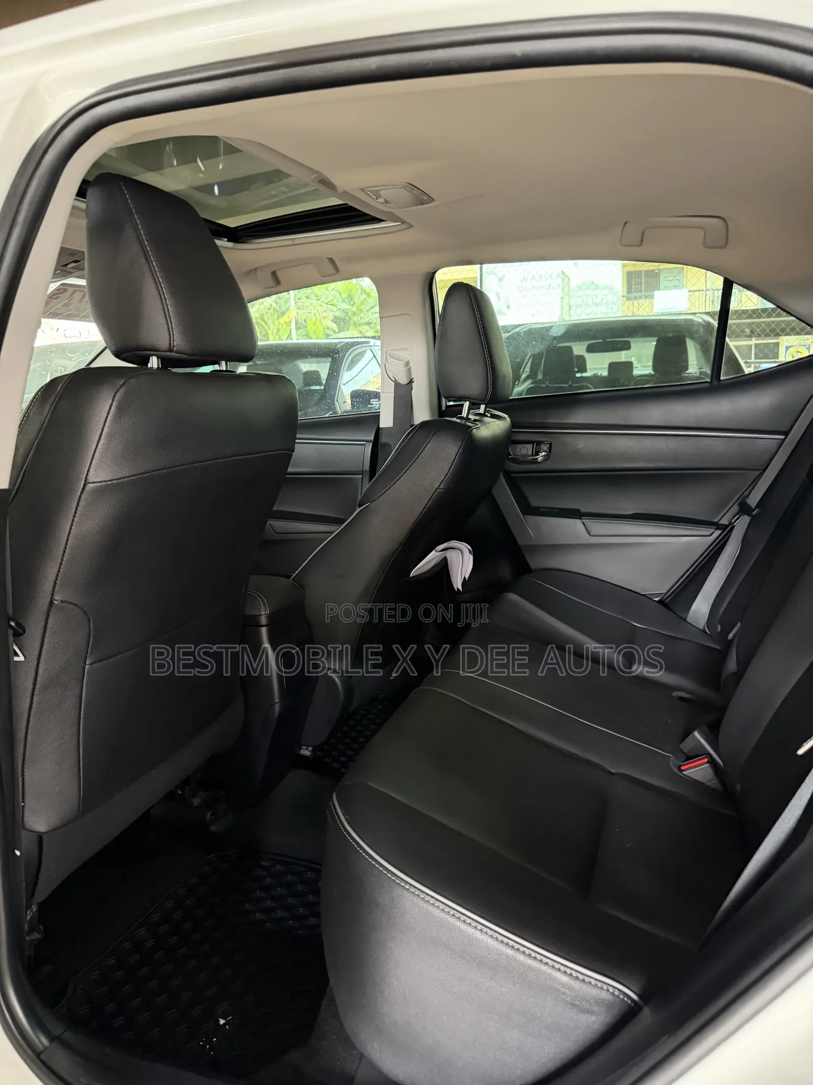 Toyota Corolla 2016 White