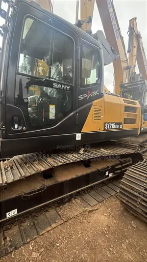 Sany 215 Water Trak