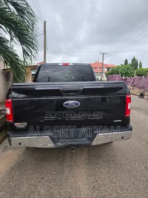 Ford F-150 XLT 4x4 SuperCab Styleside 8 ft. box 163 in. WB 2018 Black
