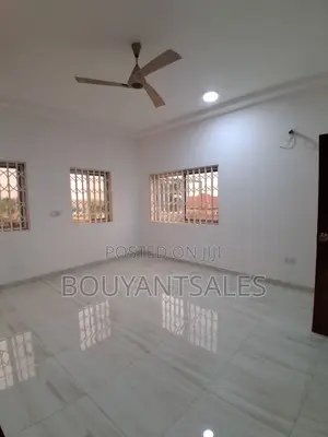 2bdrm Apartment in Ashongman, Old Ashomang for rent