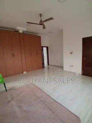 2bdrm Apartment in Ashongman, Old Ashomang for rent