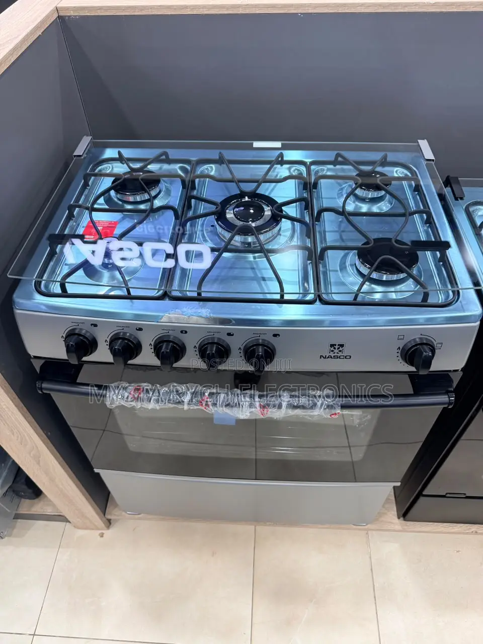Brand New Nqsco 5 Burner Gas Cooker
