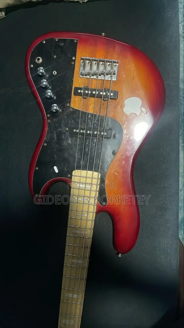 Fender Active Bass Guitar
