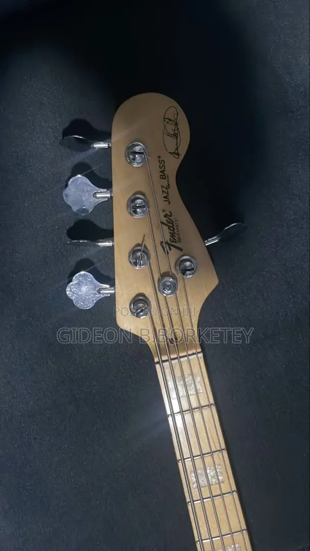 Fender Active Bass Guitar