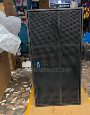 RCF TT+ Passive, Double 18-Inch Bass Reflex Subwoofer/ Speakers