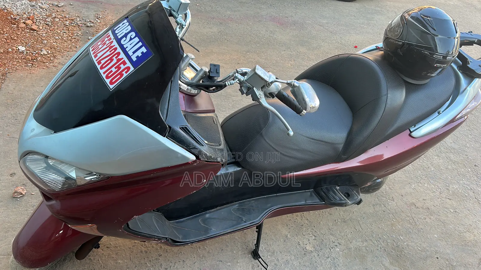 Honda Forza 2012