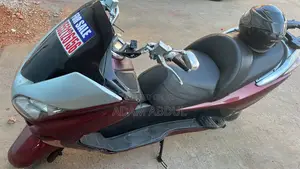 Honda Forza 2012