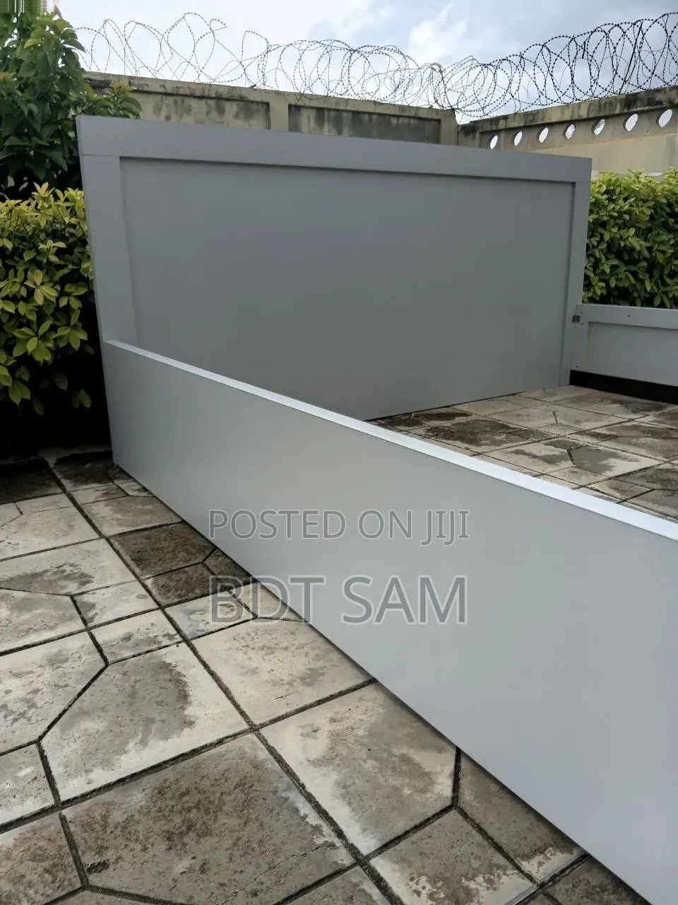 #004 King Size Bedframe Made With Laminated Boards