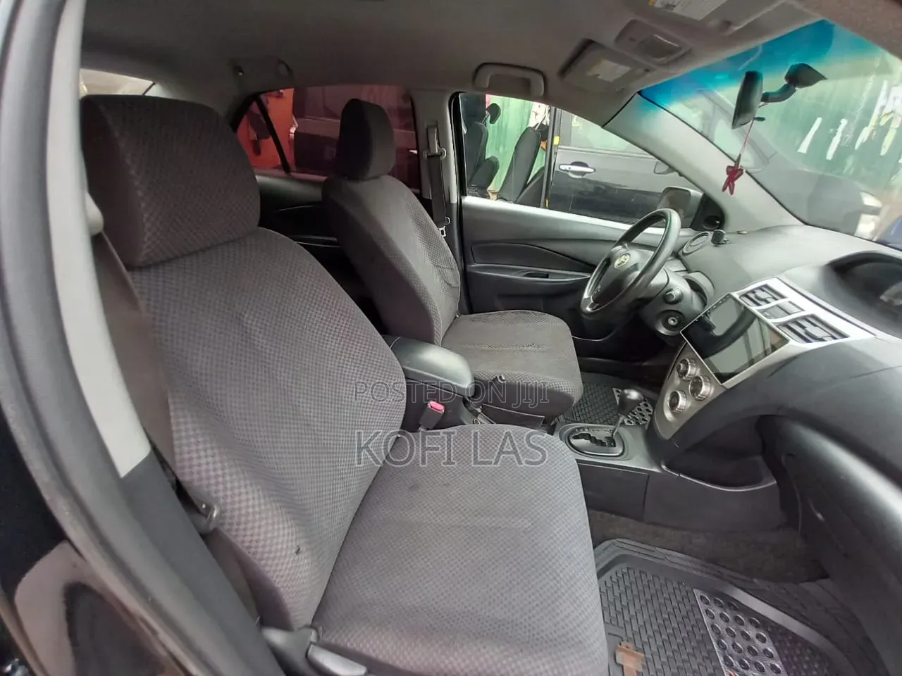 Toyota Yaris 2009 Black
