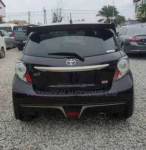 Toyota Vitz 2014 Black