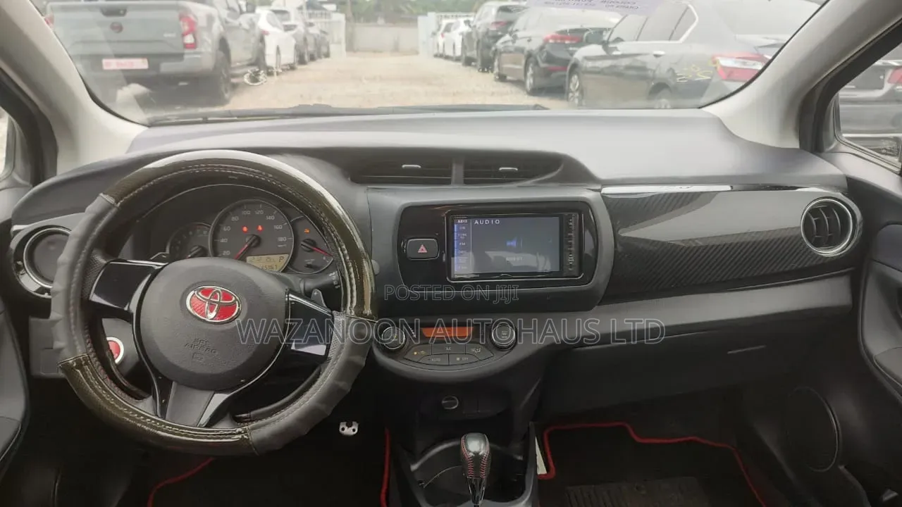 Toyota Vitz 2014 Black