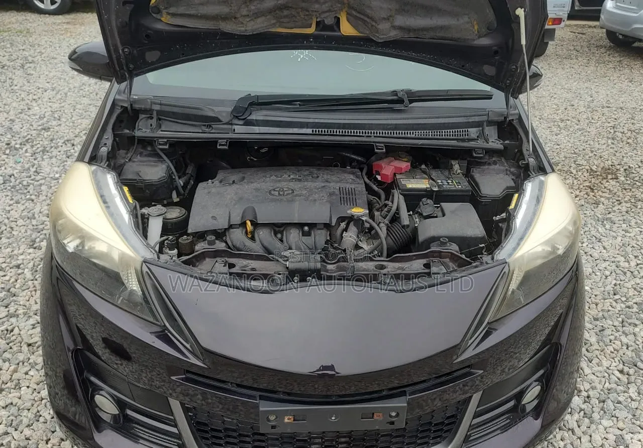 Toyota Vitz 2014 Black