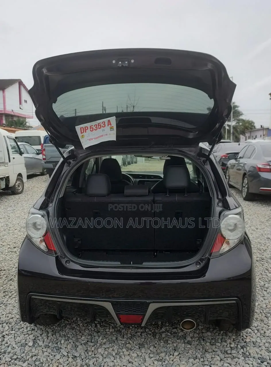 Toyota Vitz 2014 Black