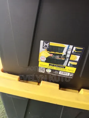 U.S.A 27 Gallons Container