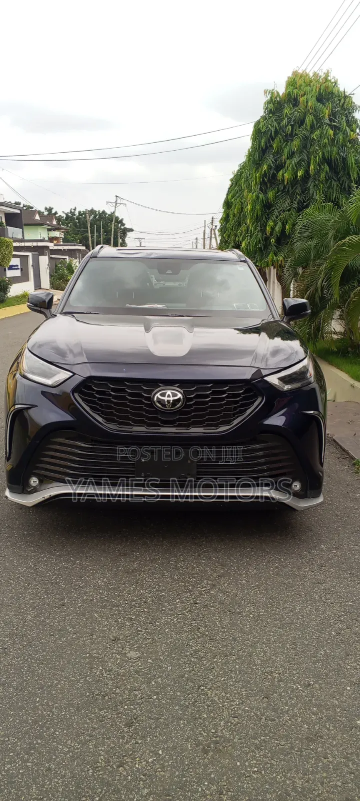 Toyota Highlander 2022 Blue