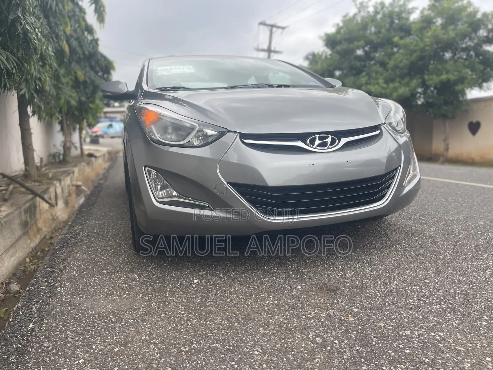 Hyundai Elantra Limited Sedan FWD (1.8L 4cyl 6A) 2016 Gray