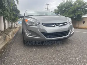 Hyundai Elantra Limited Sedan FWD (1.8L 4cyl 6A) 2016 Gray