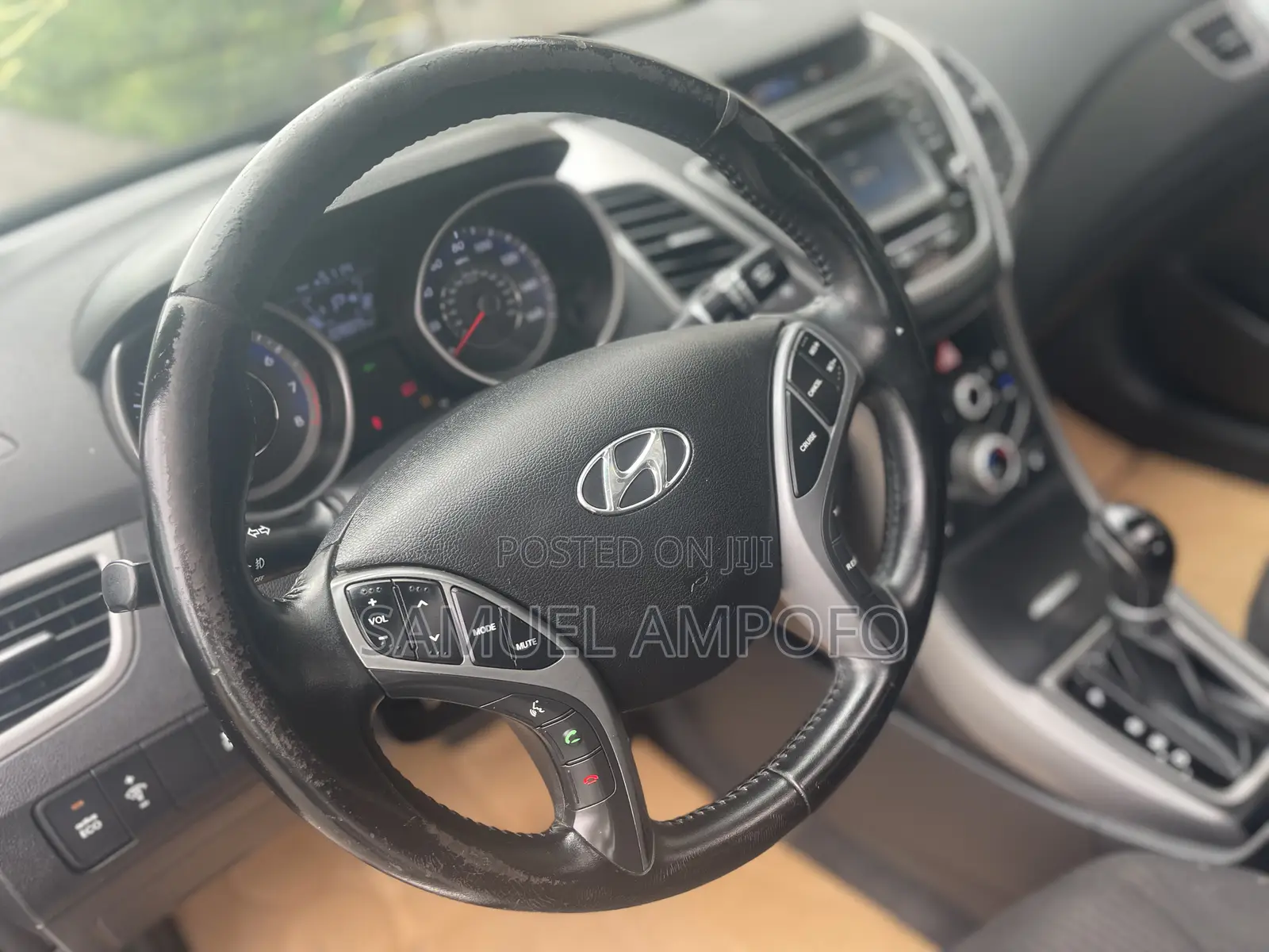 Hyundai Elantra Limited Sedan FWD (1.8L 4cyl 6A) 2016 Gray