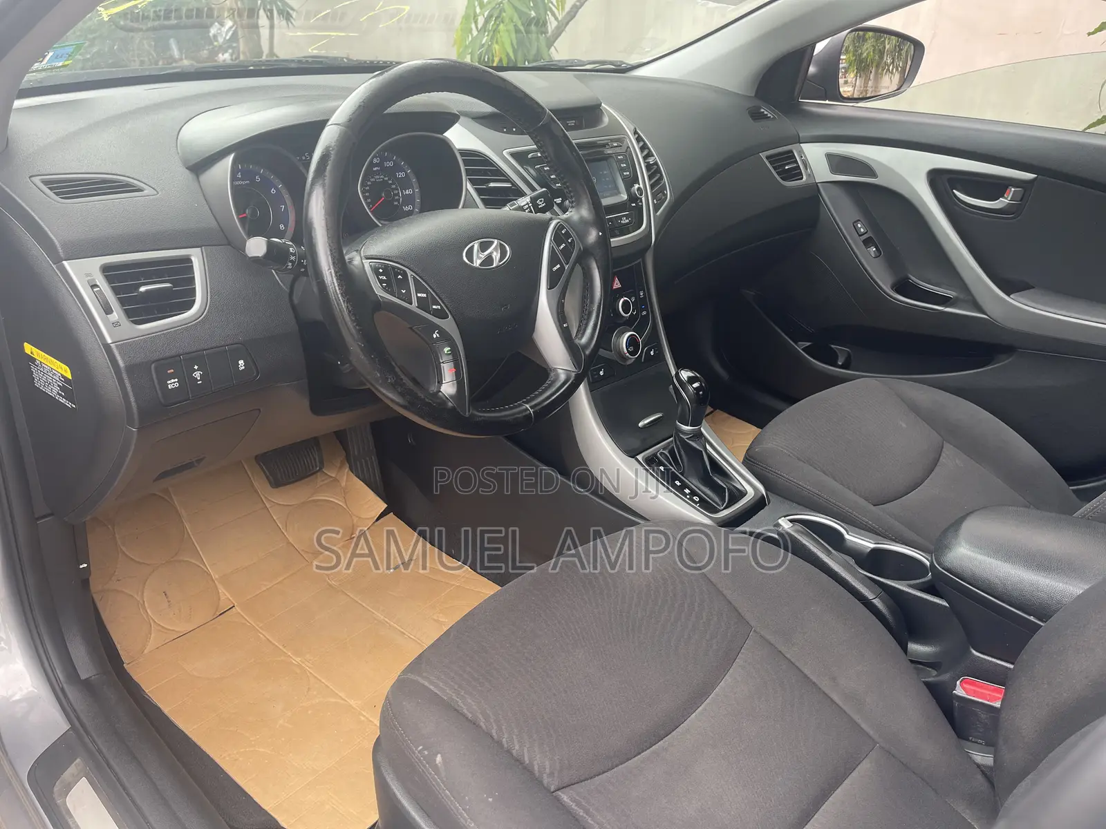 Hyundai Elantra Limited Sedan FWD (1.8L 4cyl 6A) 2016 Gray